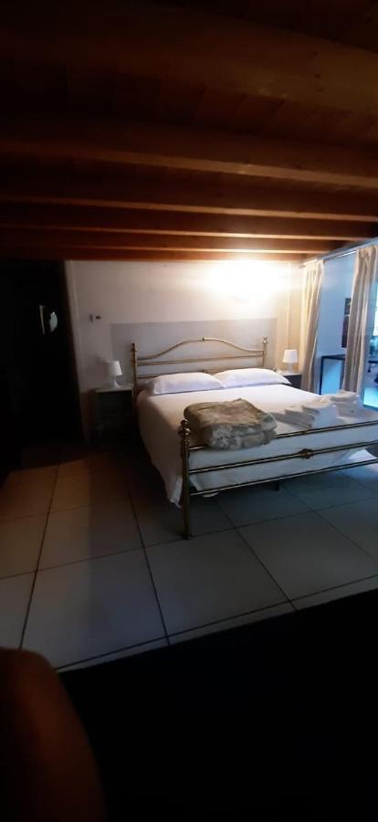 Un Loft Solo Per I Tuoi Occhi Appartement Bergamo Buitenkant foto