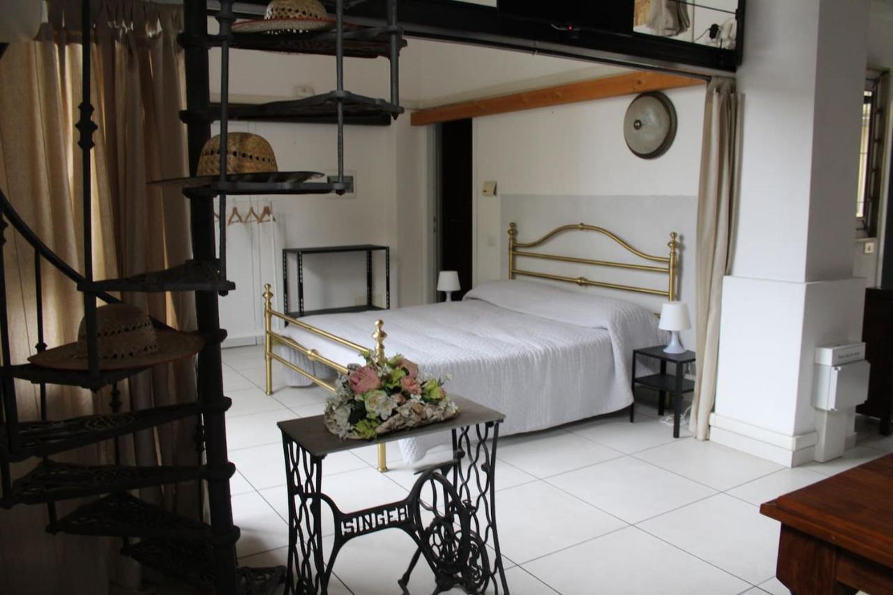 Un Loft Solo Per I Tuoi Occhi Appartement Bergamo Buitenkant foto